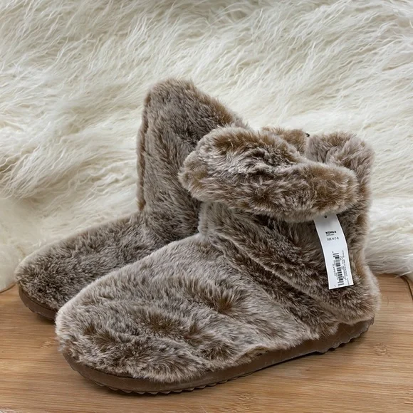 Sonoma // Ultra Plush Slouchy Rubber Sole Slippers Women Sz 7-8 Chestnut NWT - Picture 2 of 12